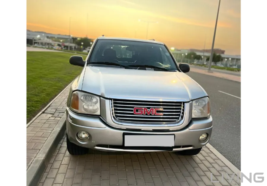 جي إم سي Envoy 2008 — QatarLiving